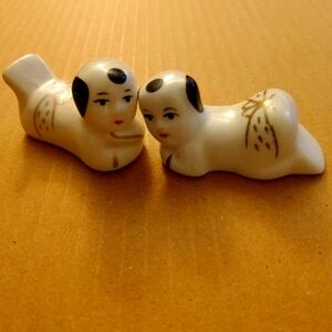 Japanese chop stick holder